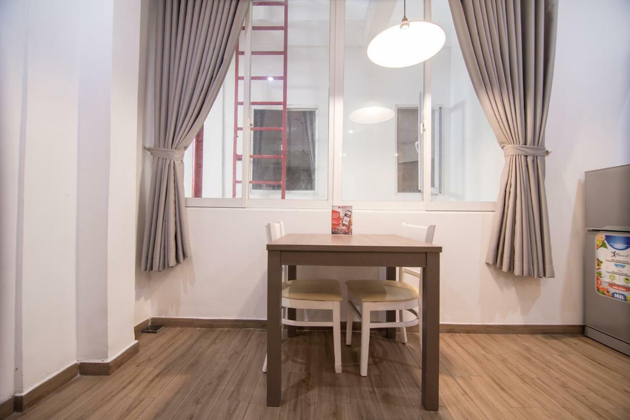 Reddoorz Plus Near Tan Dinh Market Ho Chi Minh City Exterior photo